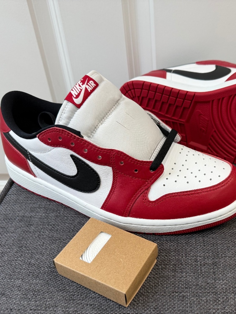 Nike Air Jordan 1 Low Chicago Men’s 11US